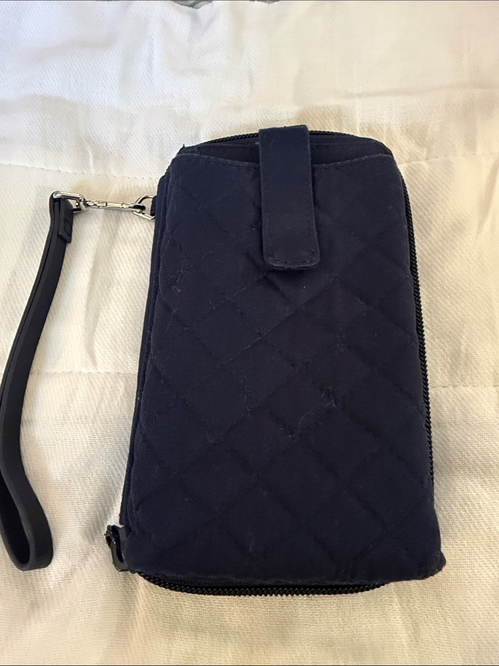 Vera Bradley Wristlet Compatible Cell Phone Accessory